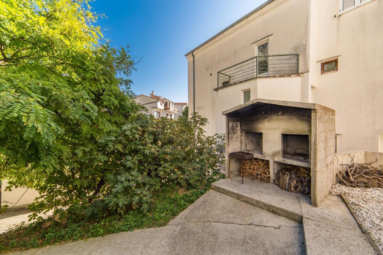 Apartments By The Sea Brist, Makarska - 11078 Extérieur photo