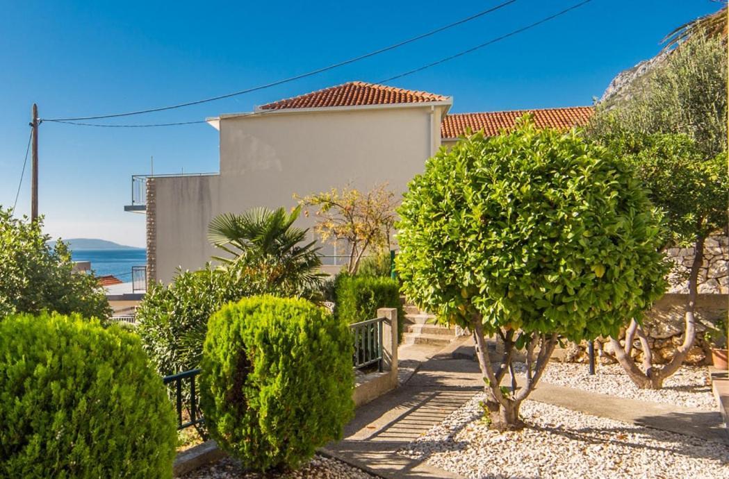Apartments By The Sea Brist, Makarska - 11078 Extérieur photo