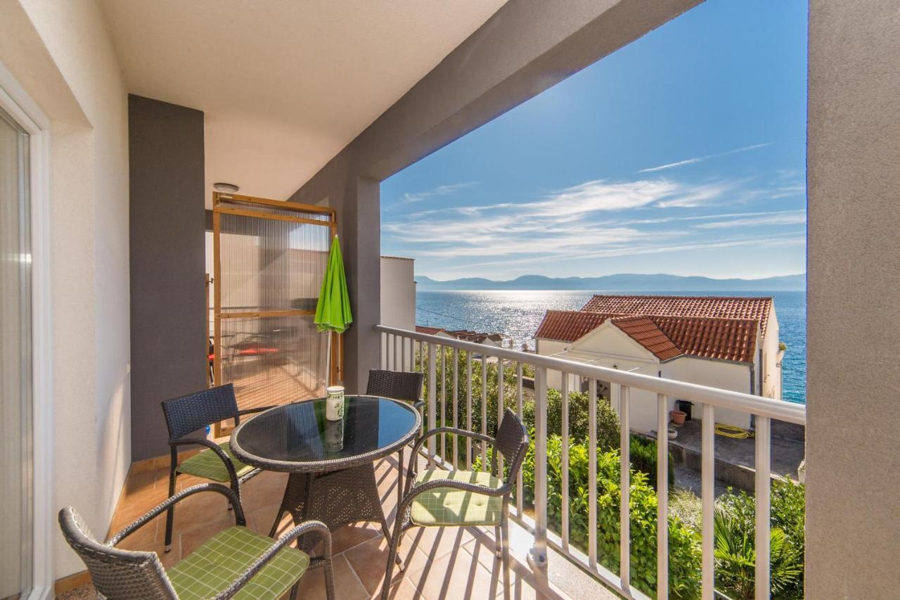 Apartments By The Sea Brist, Makarska - 11078 Extérieur photo