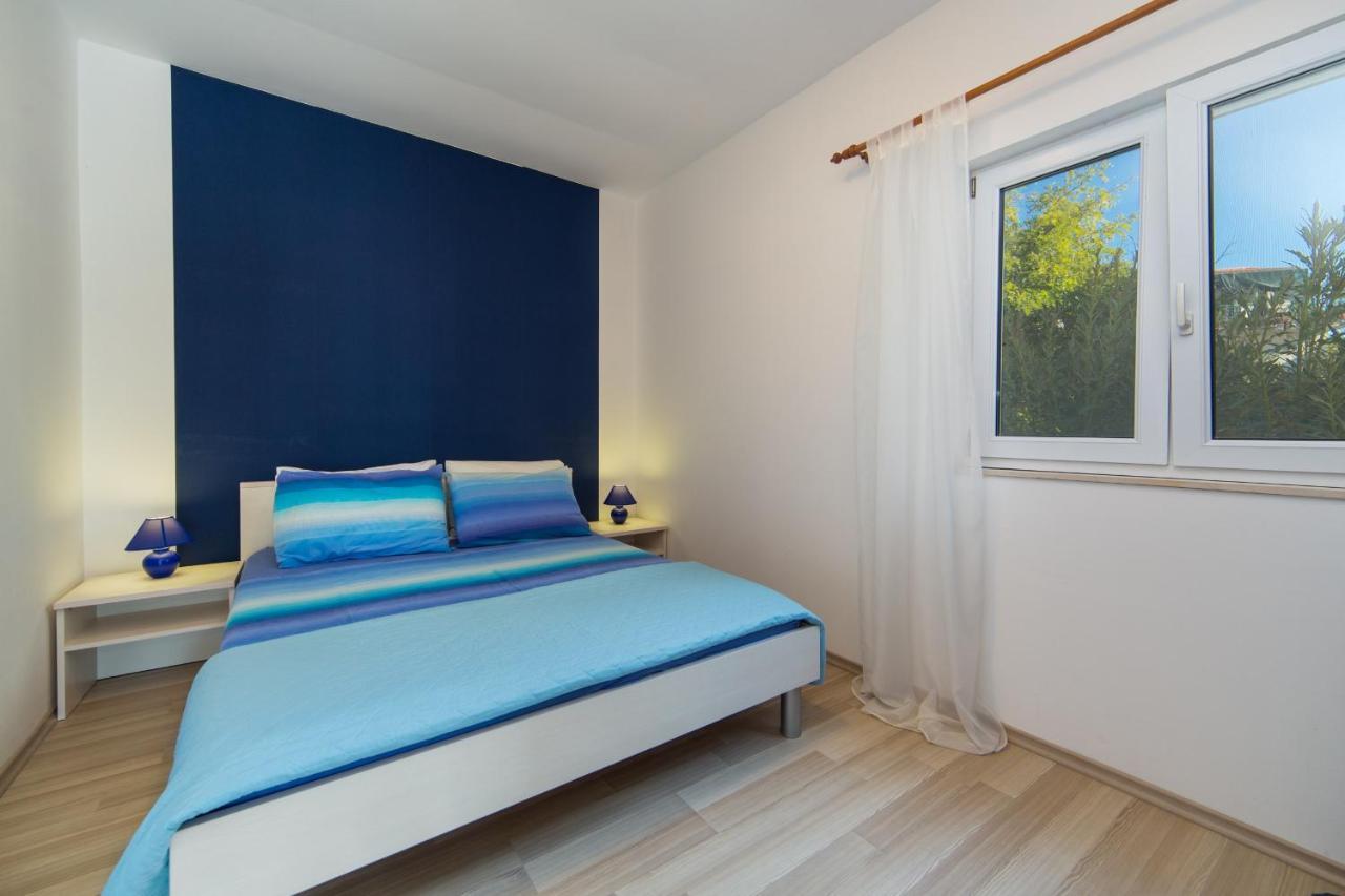 Apartments By The Sea Brist, Makarska - 11078 Extérieur photo