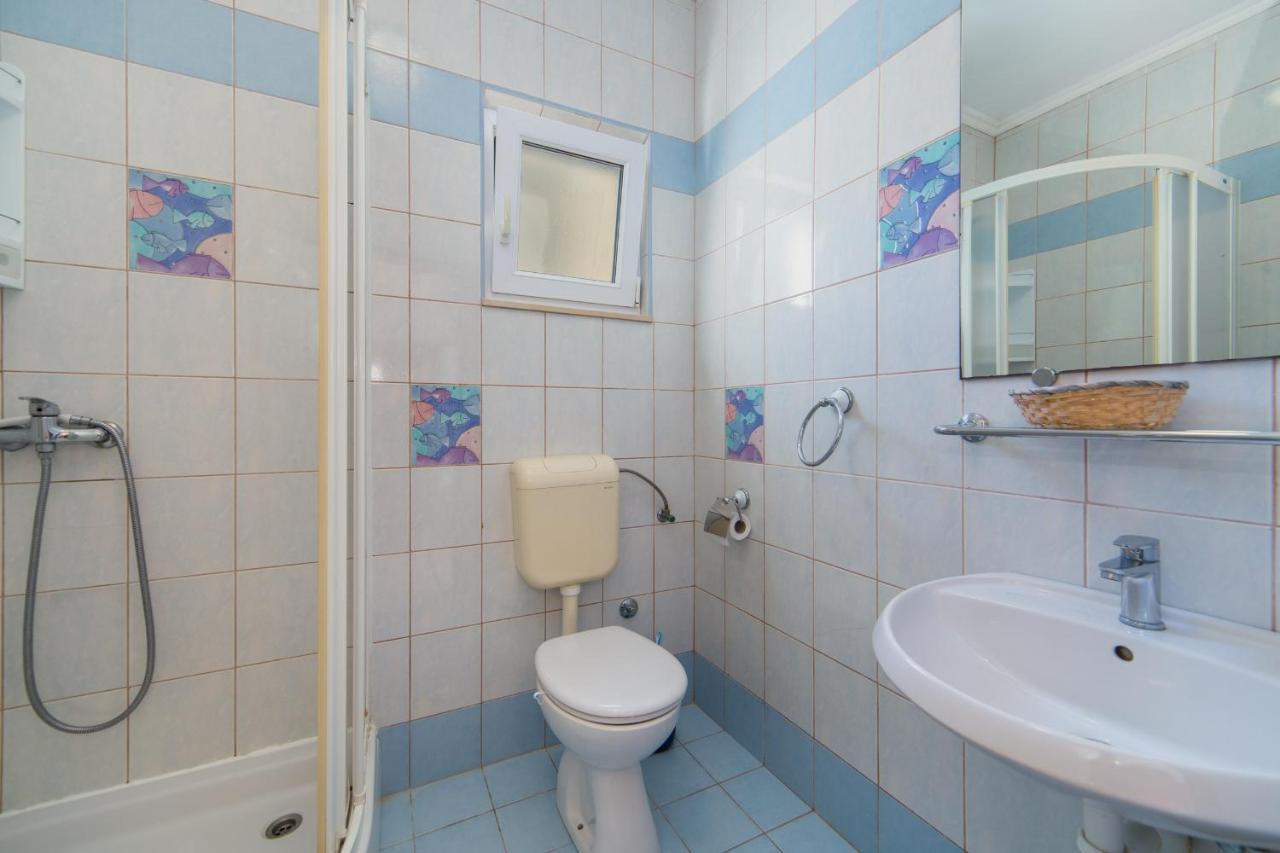 Apartments By The Sea Brist, Makarska - 11078 Extérieur photo