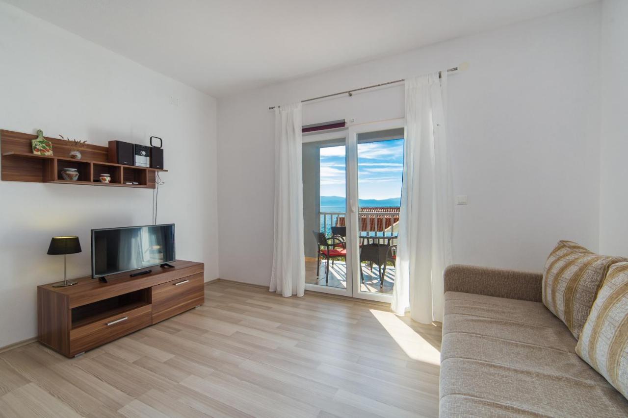 Apartments By The Sea Brist, Makarska - 11078 Extérieur photo